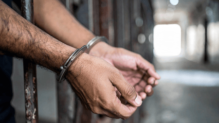 Mumbai Police bust Rs 1.07 crore online share trading fraud; 6 arrested