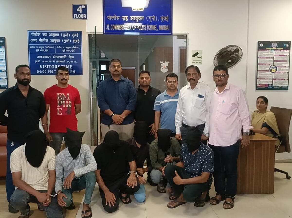 Mumbai: Six Held as Crime Branch Busts Gang Supplying Bank Accounts for Cyber Fraud