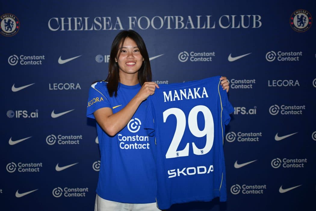 Chelsea sign Japanese international attacker Matsukubo