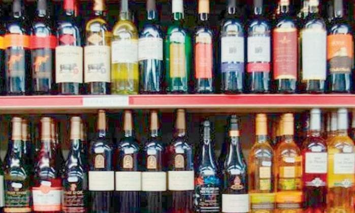 Students Protest Proposed Liquor Sales at Visakhapatnam Beaches