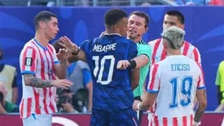 FIFA World Cup 2026: पैराग्वे के 'गंदे खेल' को पछाड़ फ्रांस ने क्वार्टर फाइनल में बनाई जगह, एम्बापे ने दागा विजयी गोल